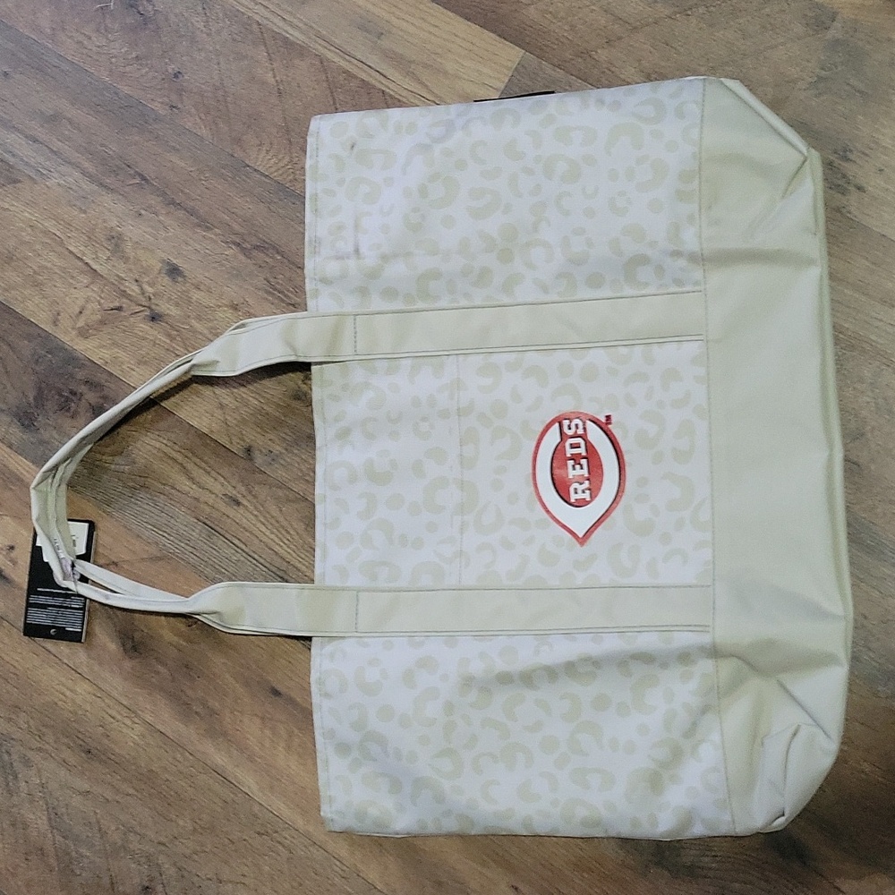 Chicago reds tote bag